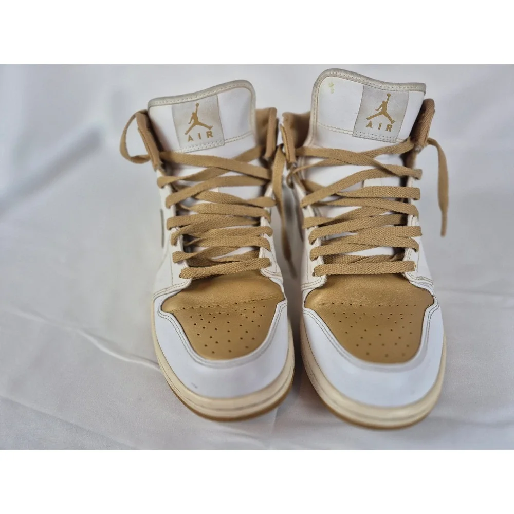 Nike Air Jordan 1 Mid Gold White Mens Size 9.5 Basketball Sneakers Shoes